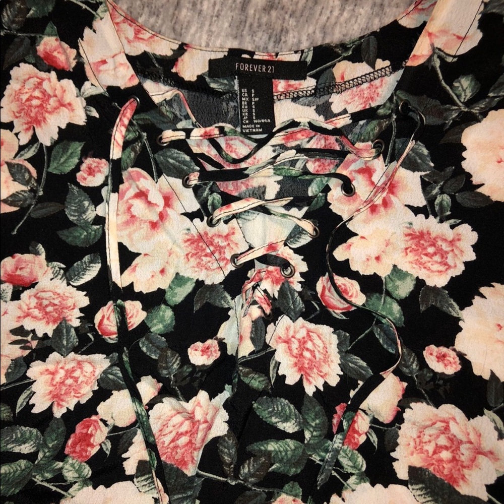 Forever 21 Floral Top